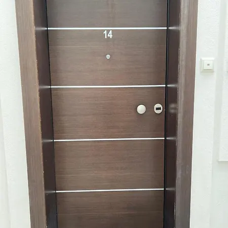 Апартаменты Bivas *